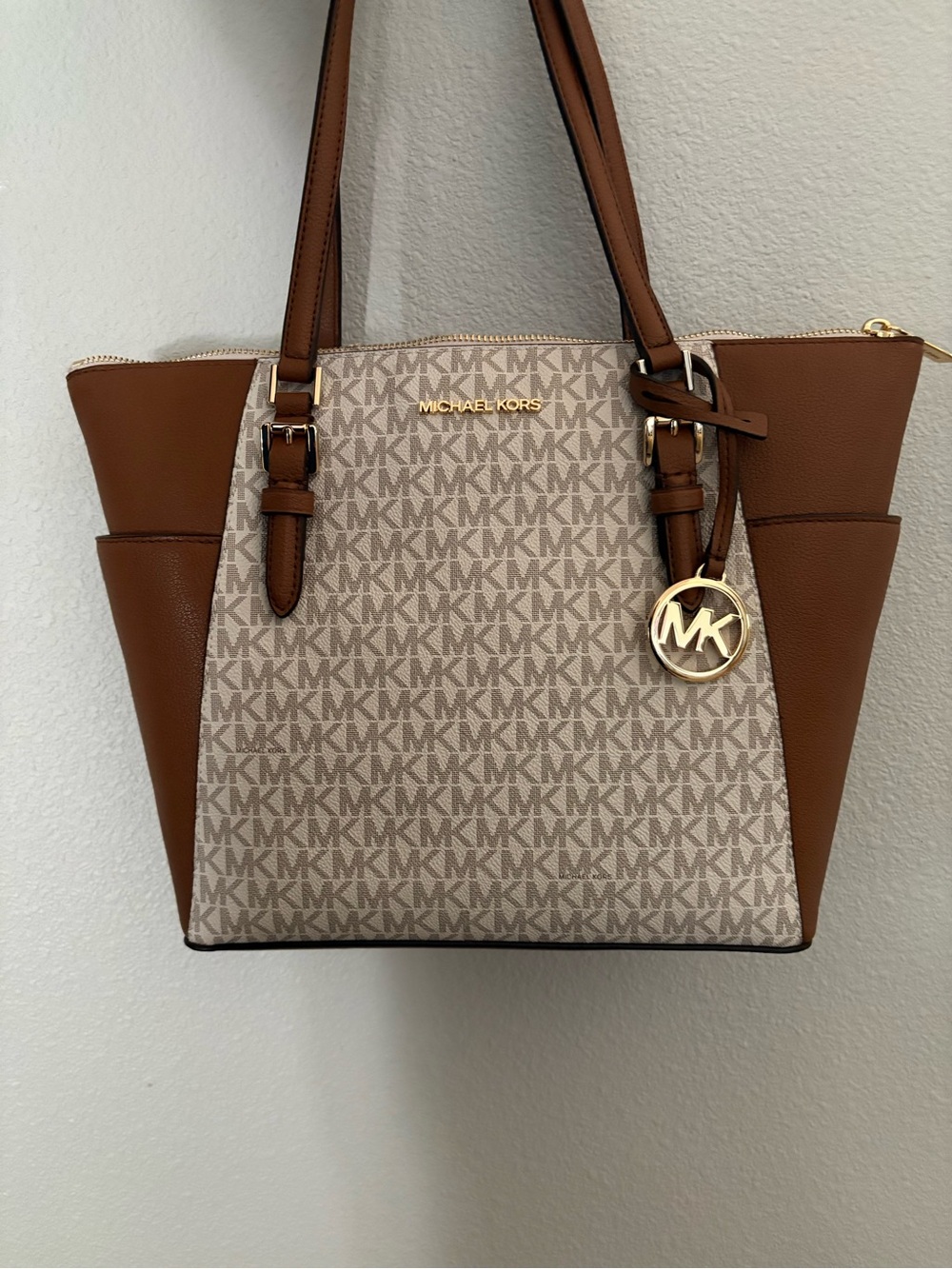Michael Kors Tote